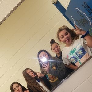 Meet your Posher, Madison